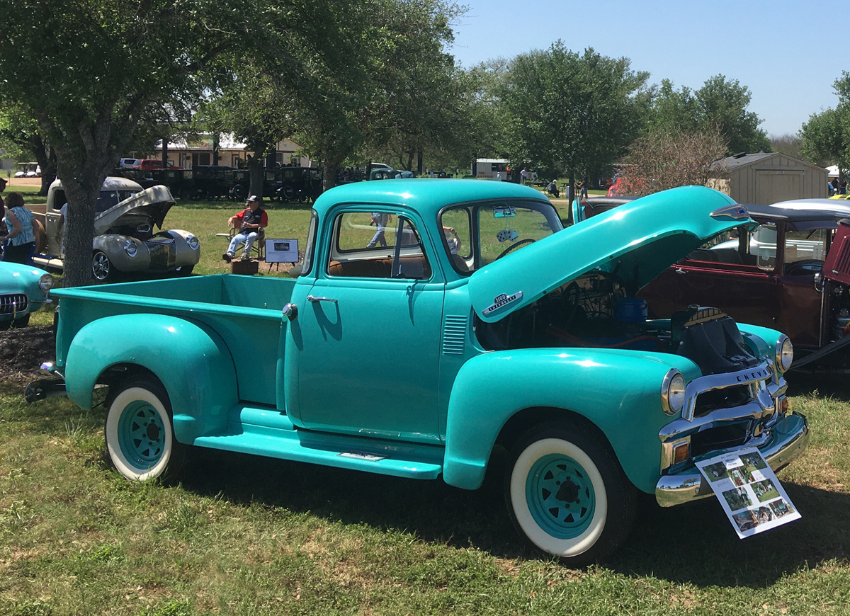 Cliffs Chevy Pickup