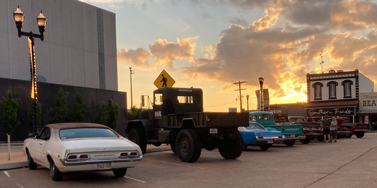 Austin County Cruisers Square meetup